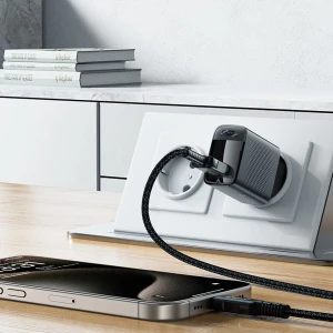 شارژر دیواری ایس فست مدل A90 توان 18 وات
